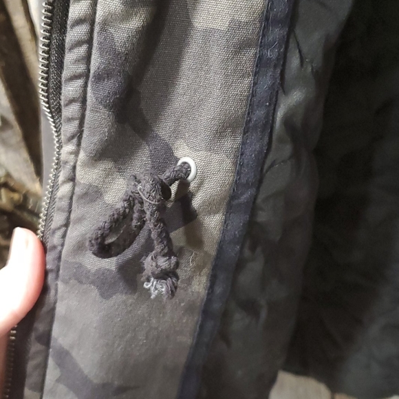 Levi's came jacket. - Picture 6 of 7